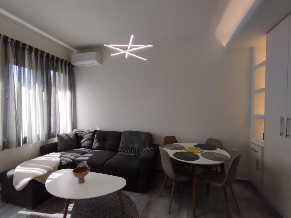 Jason'S Centre Apartment Volos Ngoại thất bức ảnh