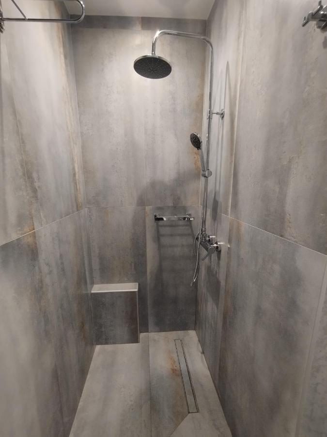 Jason'S Centre Apartment Volos Ngoại thất bức ảnh